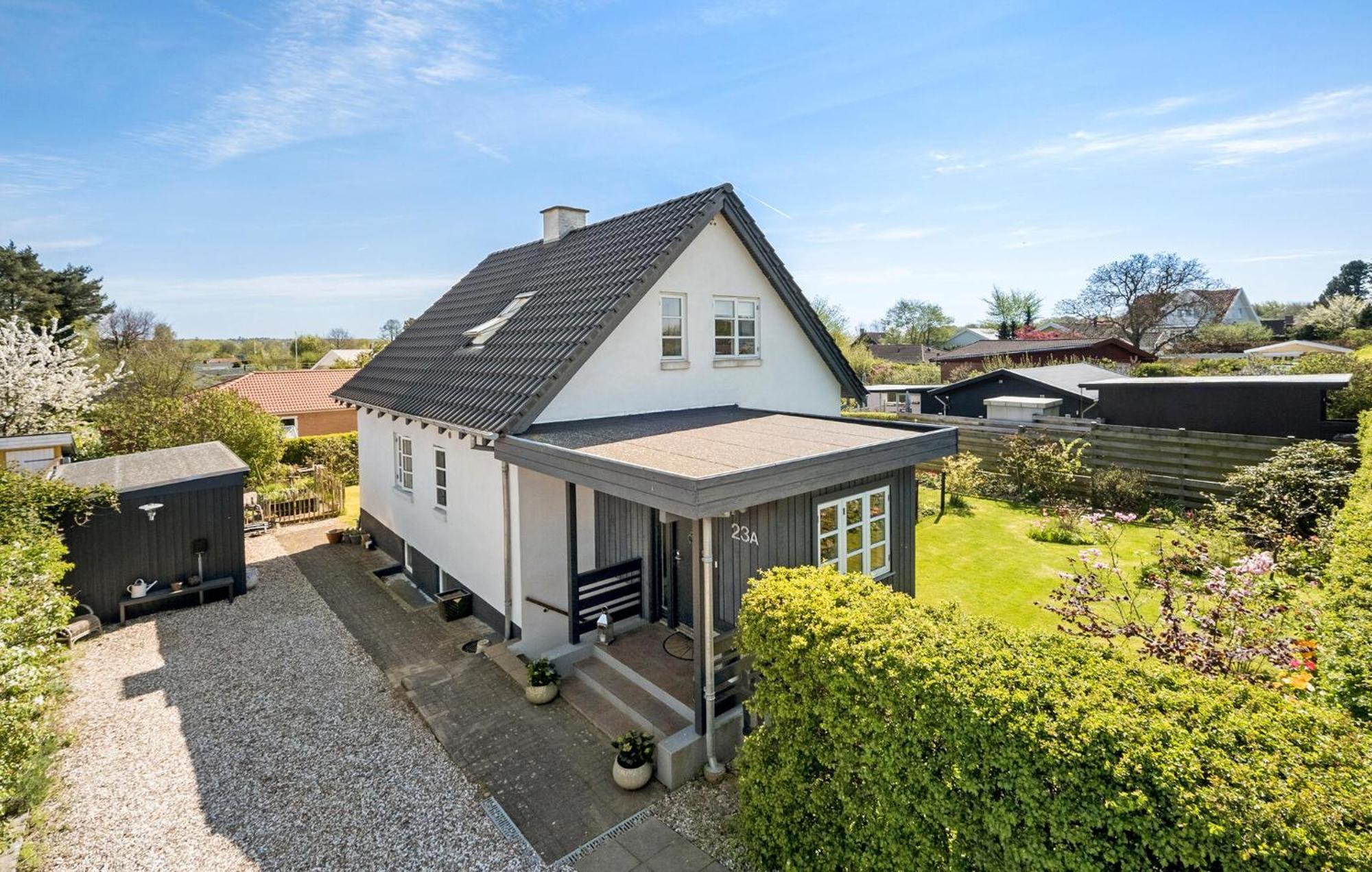 2 Bedroom Pet Friendly Home In Hornbaek Exterior photo